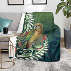 New Zealand Kea Bird Blanket With Maori Koru Fern - Aussie Hoodie