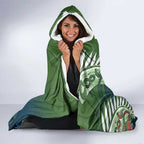 New Zealand Kea Bird Hooded Blanket With Maori Koru Fern - Aussie Hoodie