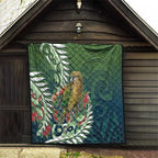 New Zealand Kea Bird Quilt With Maori Koru Fern - Aussie Hoodie