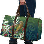 New Zealand Kea Bird Travel Bag With Maori Koru Fern - Aussie Hoodie