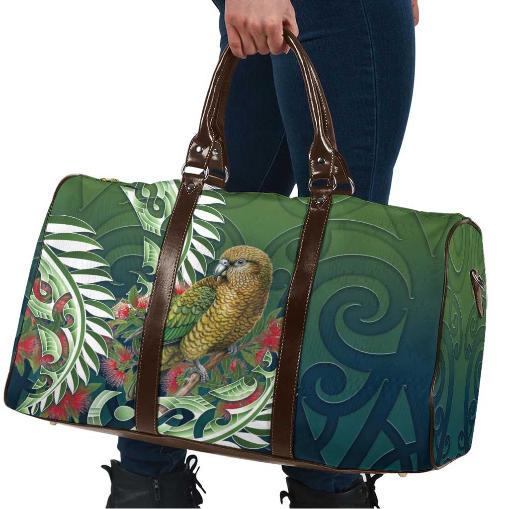 New Zealand Kea Bird Travel Bag With Maori Koru Fern - Aussie Hoodie
