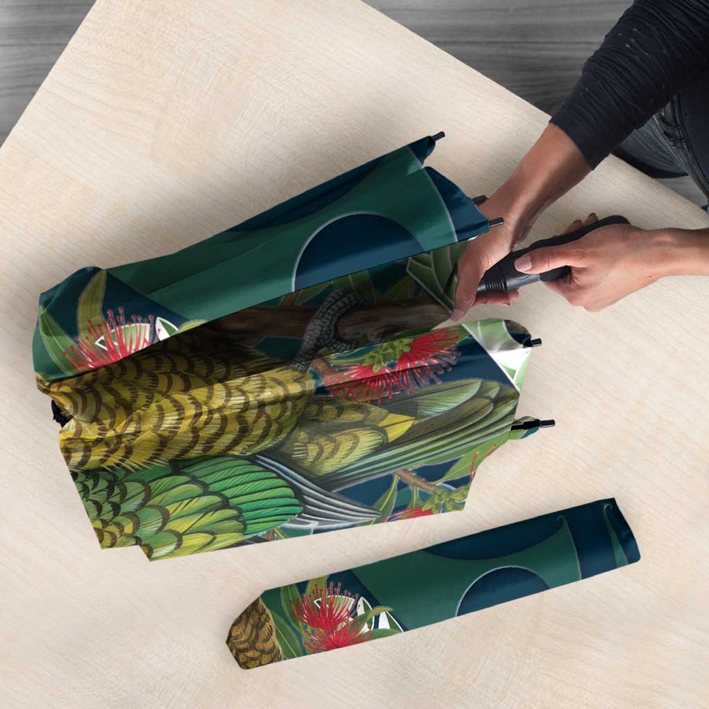 New Zealand Kea Bird Umbrella With Maori Koru Fern - Aussie Hoodie