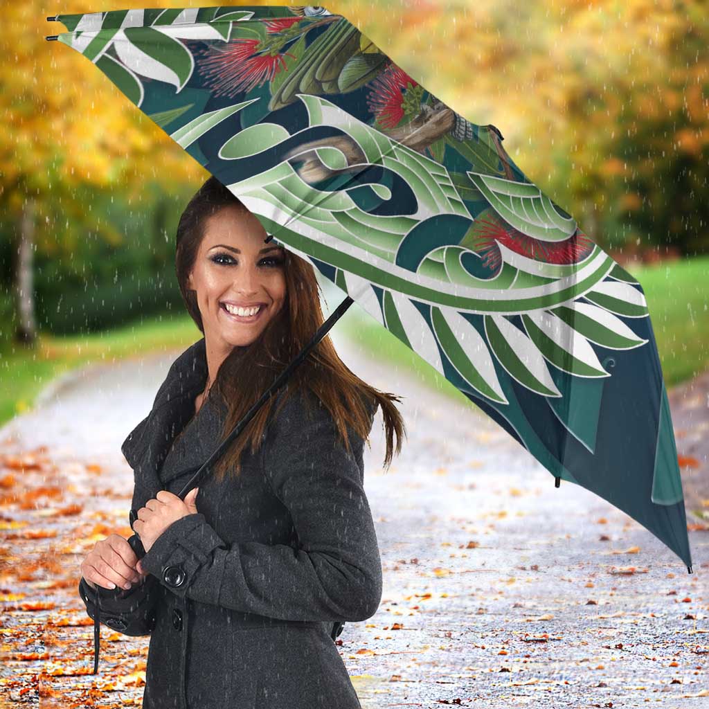 New Zealand Kea Bird Umbrella With Maori Koru Fern - Aussie Hoodie