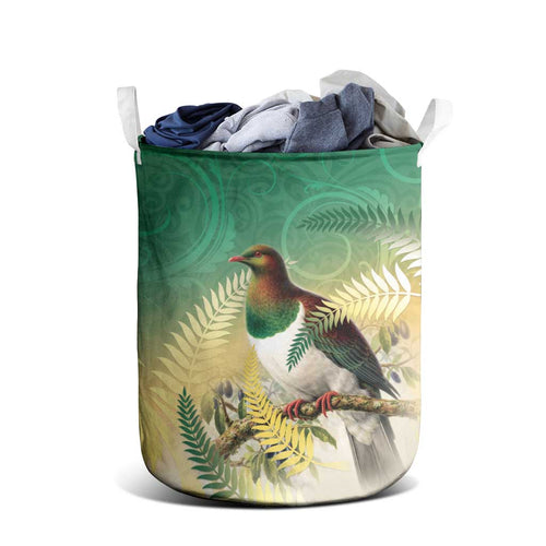 New Zealand Pigeon Kereru Laundry Basket Maori Fern Art Green Gradient - Aussie Hoodie