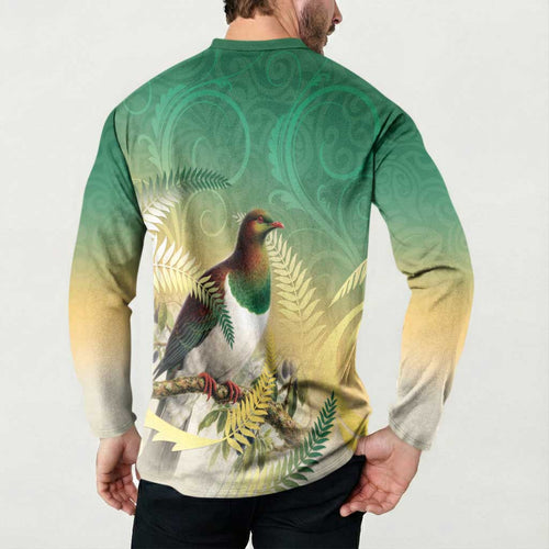 New Zealand Pigeon Kereru Button Sweatshirt Maori Fern Art Green Gradient - Aussie Hoodie