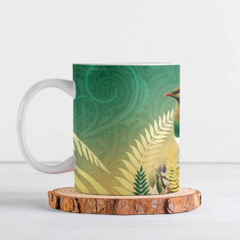 New Zealand Pigeon Kereru Ceramic Mug Maori Fern Art Green Gradient - Aussie Hoodie