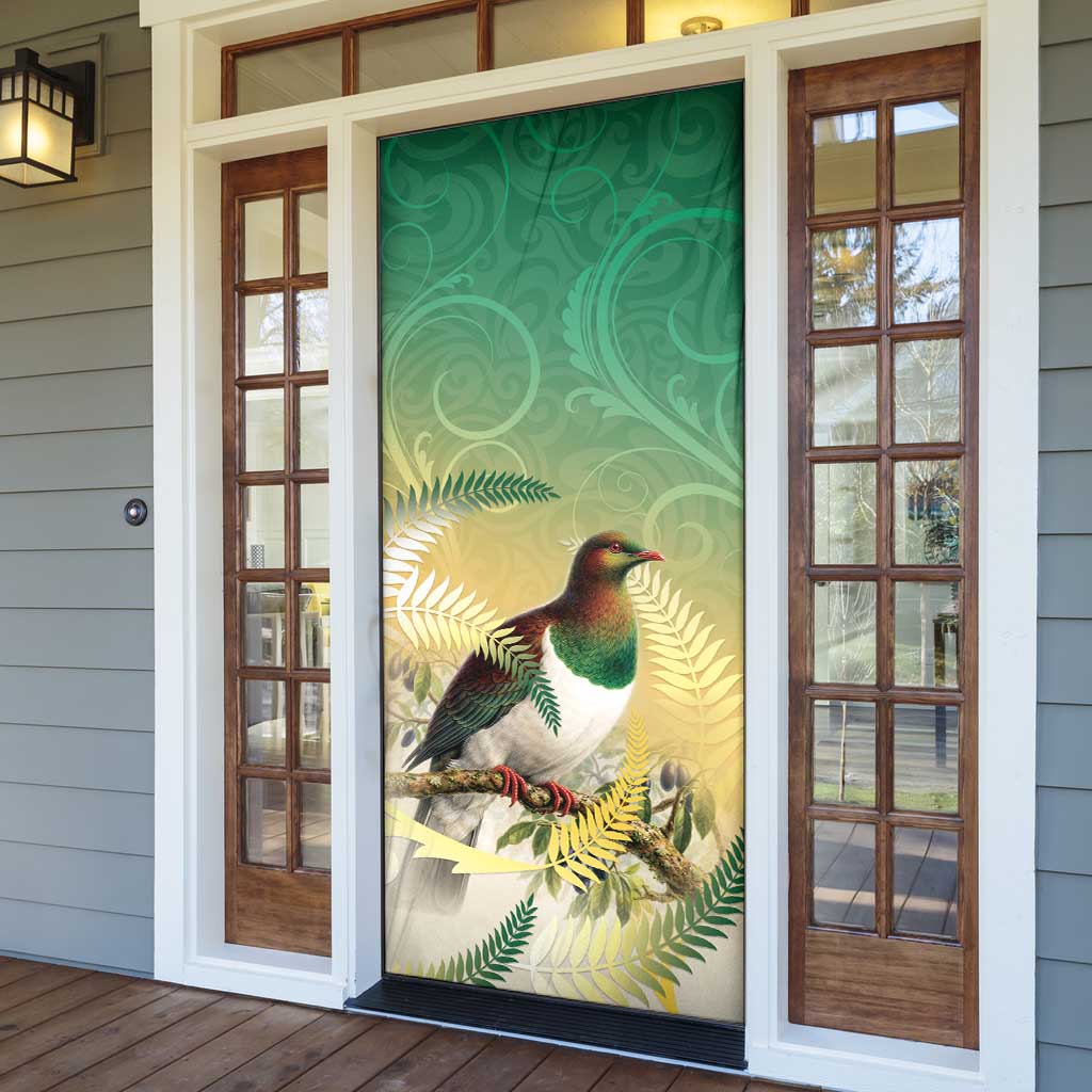 New Zealand Pigeon Kereru Door Cover Maori Fern Art Green Gradient - Aussie Hoodie