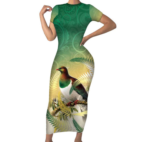 New Zealand Pigeon Kereru Family Matching Short Sleeve Bodycon Dress and Hawaiian Shirt Maori Fern Art Green Gradient - Aussie Hoodie