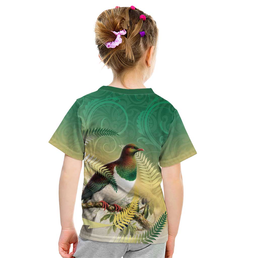 New Zealand Pigeon Kereru Kid T Shirt Maori Fern Art Green Gradient - Aussie Hoodie
