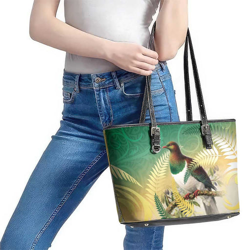 New Zealand Pigeon Kereru Leather Tote Bag Maori Fern Art Green Gradient - Aussie Hoodie