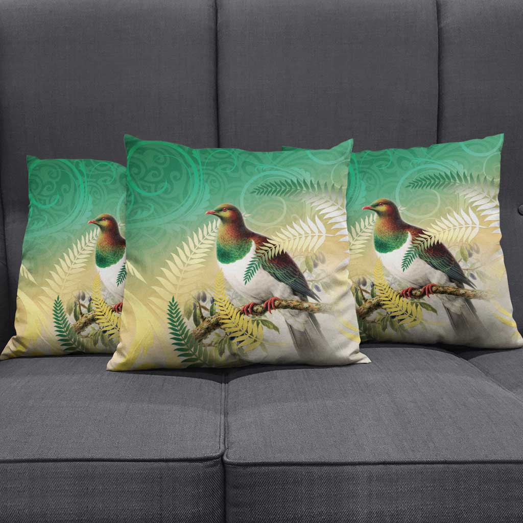 New Zealand Pigeon Kereru Pillow Cover Maori Fern Art Green Gradient - Aussie Hoodie