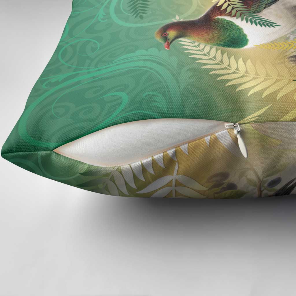 New Zealand Pigeon Kereru Pillow Cover Maori Fern Art Green Gradient - Aussie Hoodie