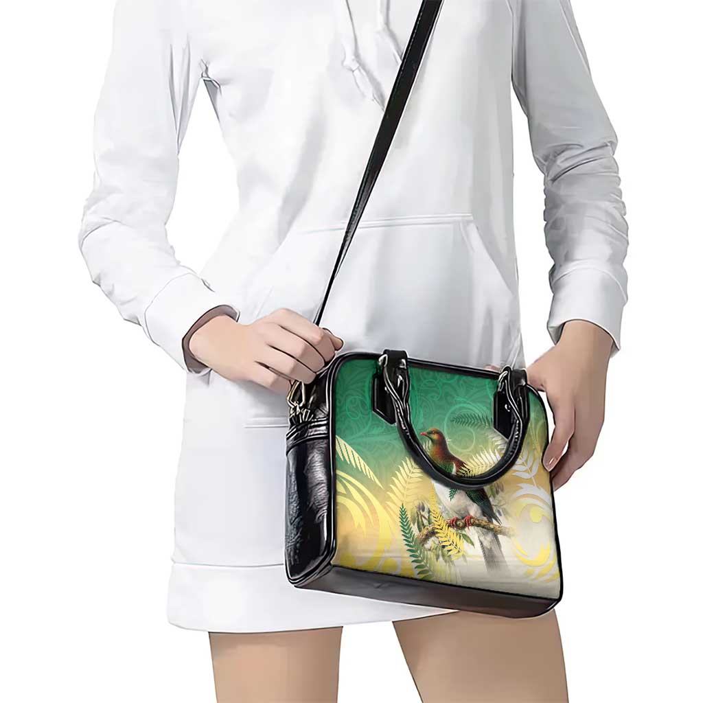 New Zealand Pigeon Kereru Shoulder Handbag Maori Fern Art Green Gradient - Aussie Hoodie