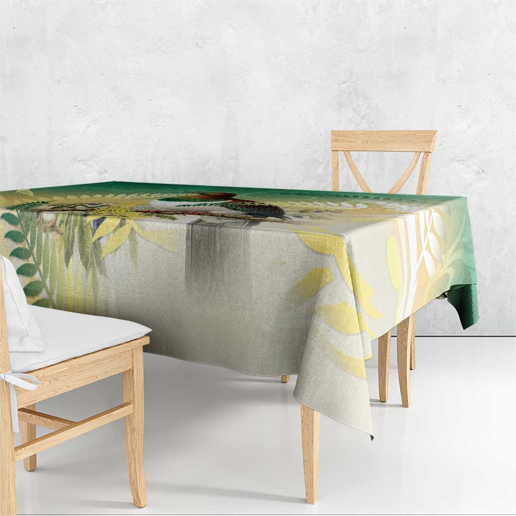 New Zealand Pigeon Kereru Tablecloth Maori Fern Art Green Gradient - Aussie Hoodie