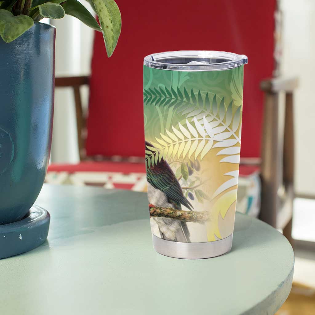 New Zealand Pigeon Kereru Tumbler Cup Maori Fern Art Green Gradient - Aussie Hoodie