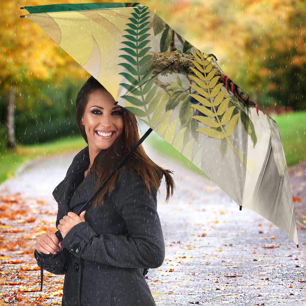 New Zealand Pigeon Kereru Umbrella Maori Fern Art Green Gradient - Aussie Hoodie