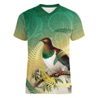 New Zealand Pigeon Kereru Women V-Neck T-Shirt Maori Fern Art Green Gradient - Aussie Hoodie