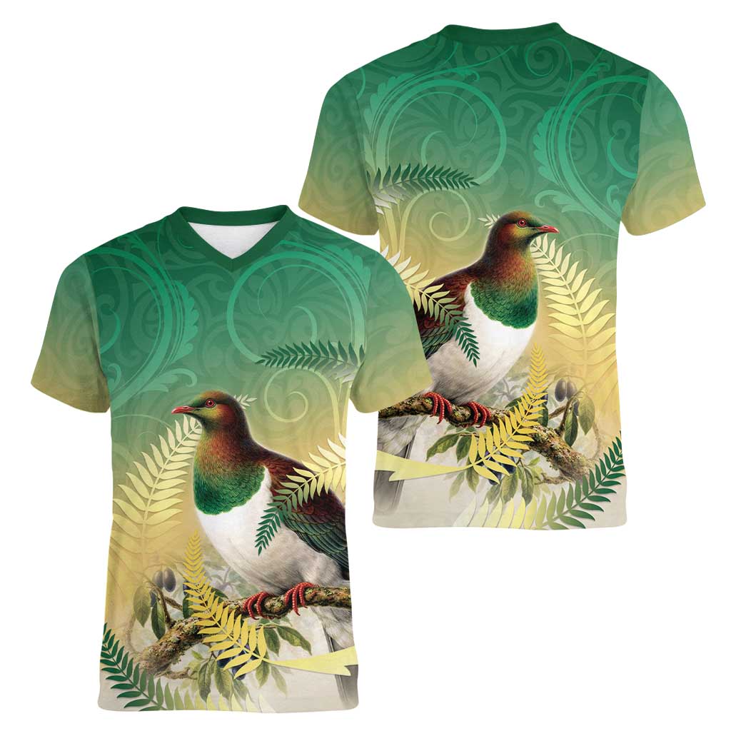 New Zealand Pigeon Kereru Women V-Neck T-Shirt Maori Fern Art Green Gradient - Aussie Hoodie