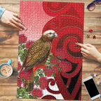 New Zealand Parrot Kaka Puzzle Maori Koru With Pohutukawa Flowers - Aussie Hoodie