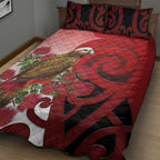New Zealand Parrot Kaka Quilt Bed Set Maori Koru With Pohutukawa Flowers - Aussie Hoodie