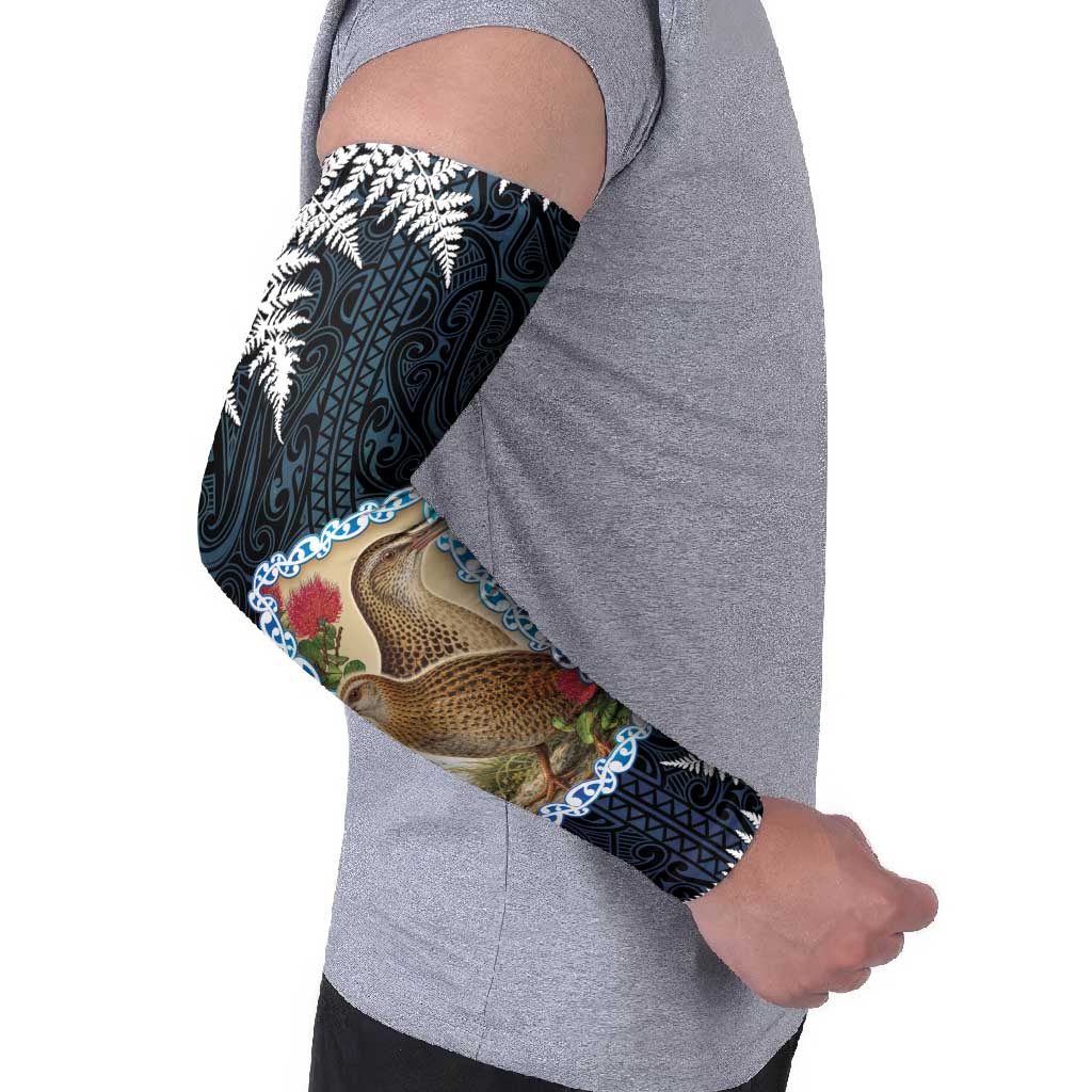 New Zealand Weka Arm Sleeves Maori Hen Koru Pattern - Aussie Hoodie