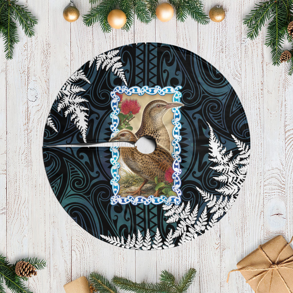 New Zealand Weka Tree Skirt Maori Hen Koru Pattern