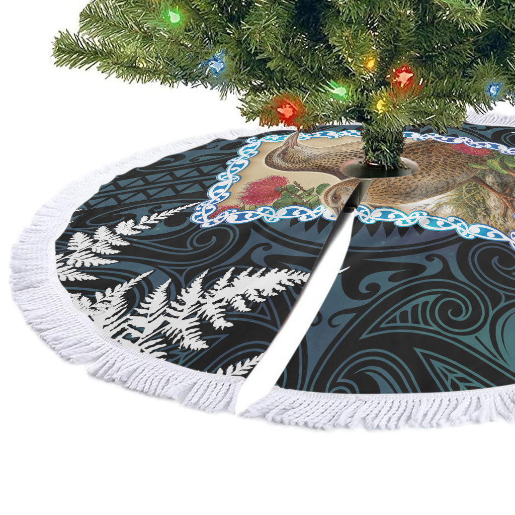 New Zealand Weka Tree Skirt Maori Hen Koru Pattern