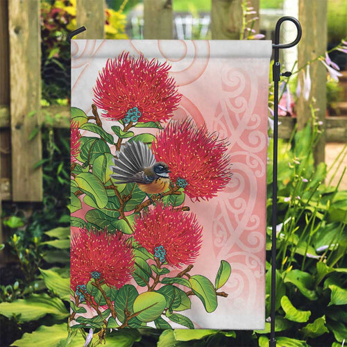 New Zealand Fantail Garden Flag Maori Koru With Pohutukawa Flowers - Aussie Hoodie