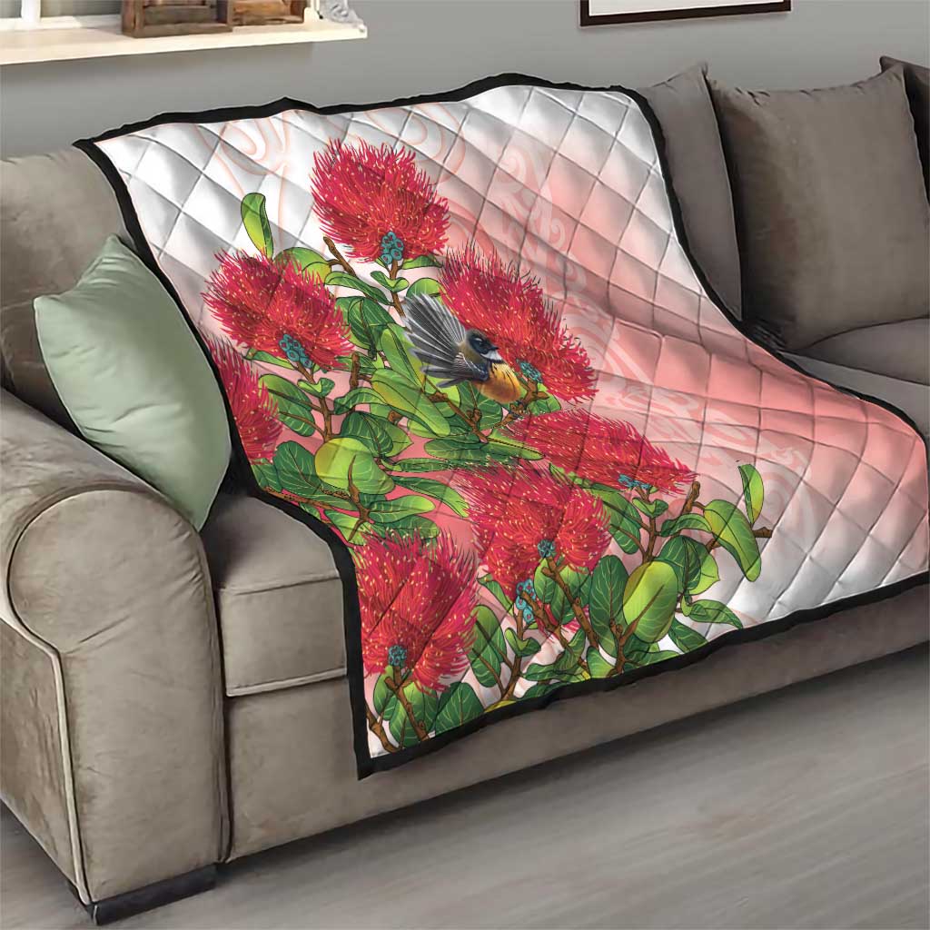 New Zealand Fantail Quilt Maori Koru With Pohutukawa Flowers - Aussie Hoodie