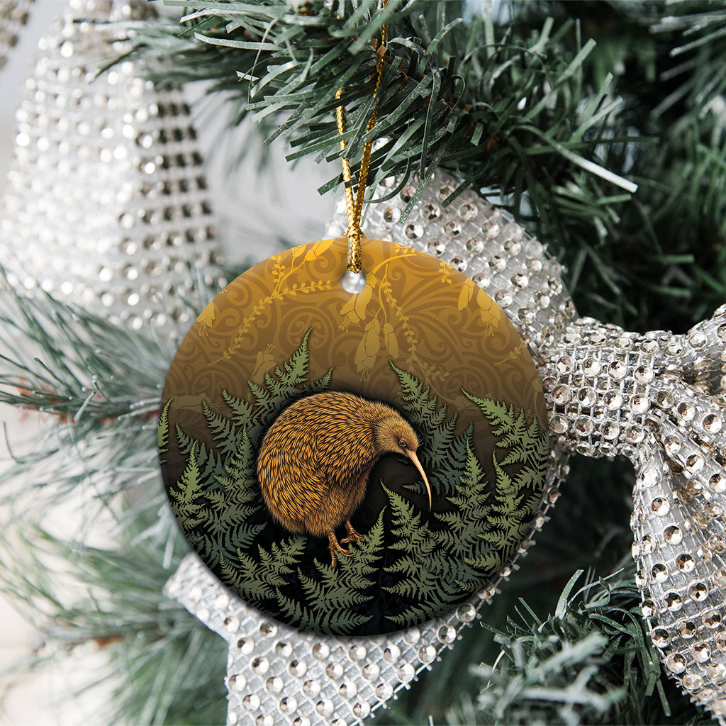 New Zealand Kiwi Bird Ceramic Ornament Silver Fern Mix Maori Pattern