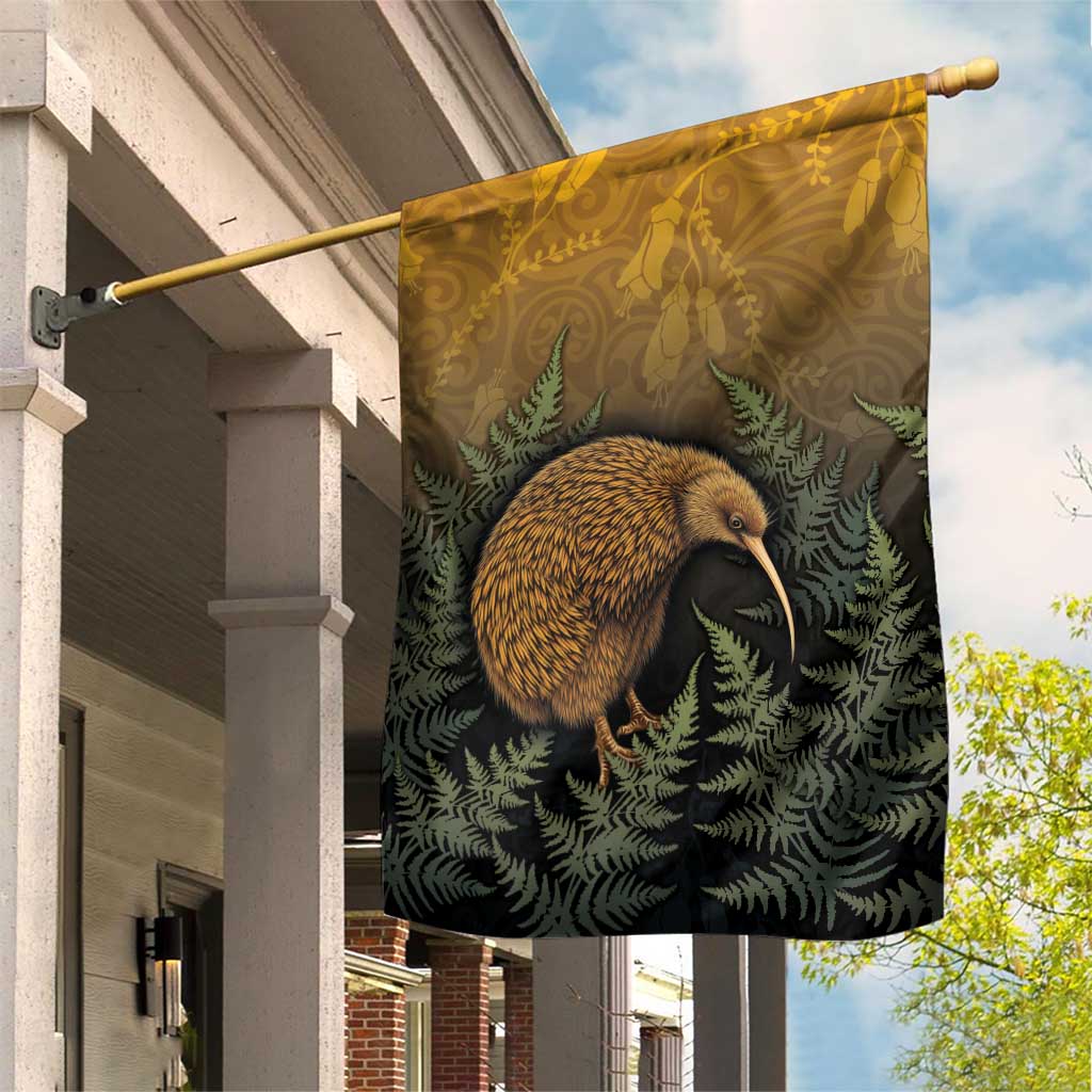 New Zealand Kiwi Bird Garden Flag Silver Fern Mix Maori Pattern