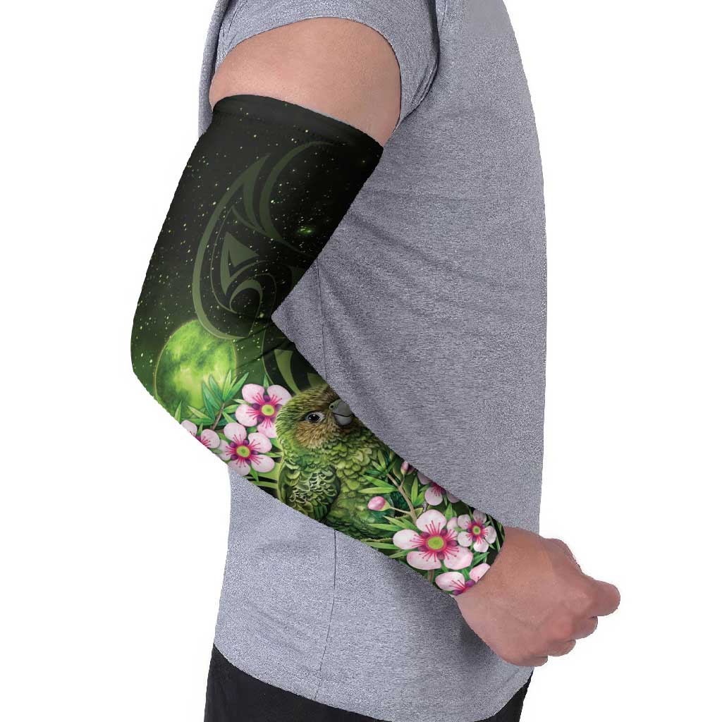 New Zealand Aotearoa Kakapo Arm Sleeves Maori Pattern With Manuka Galaxy Style - Aussie Hoodie