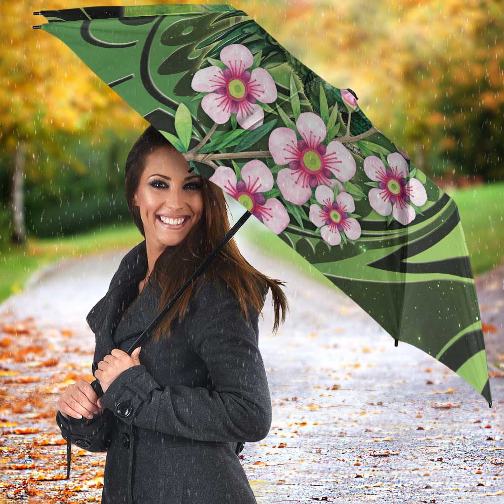 New Zealand Aotearoa Kakapo Umbrella Maori Pattern With Manuka Galaxy Style - Aussie Hoodie