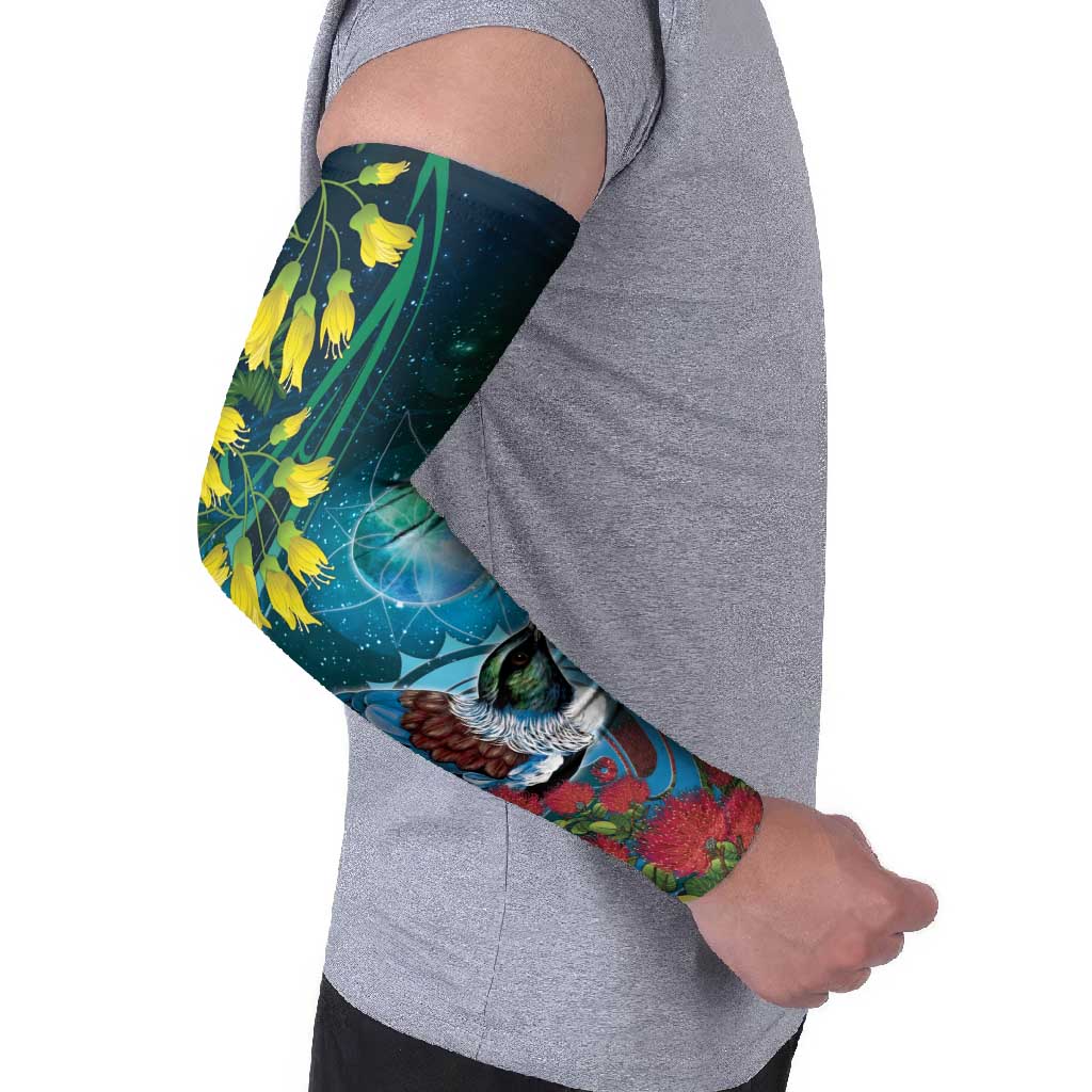 New Zealand Tui Bird Arm Sleeves Maori Koru With Pohutukawa Galaxy Style - Aussie Hoodie