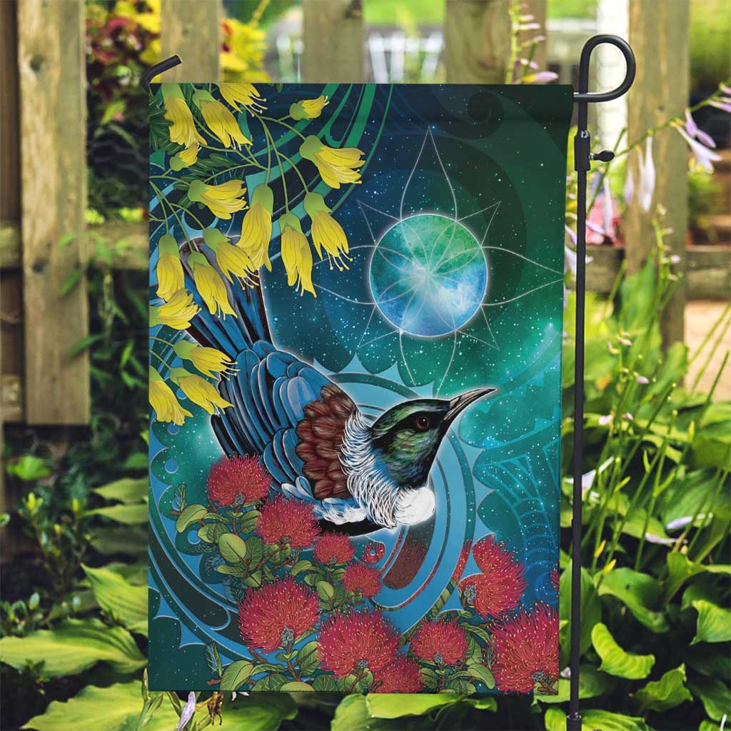 New Zealand Tui Bird Garden Flag Maori Koru With Pohutukawa Galaxy Style - Aussie Hoodie