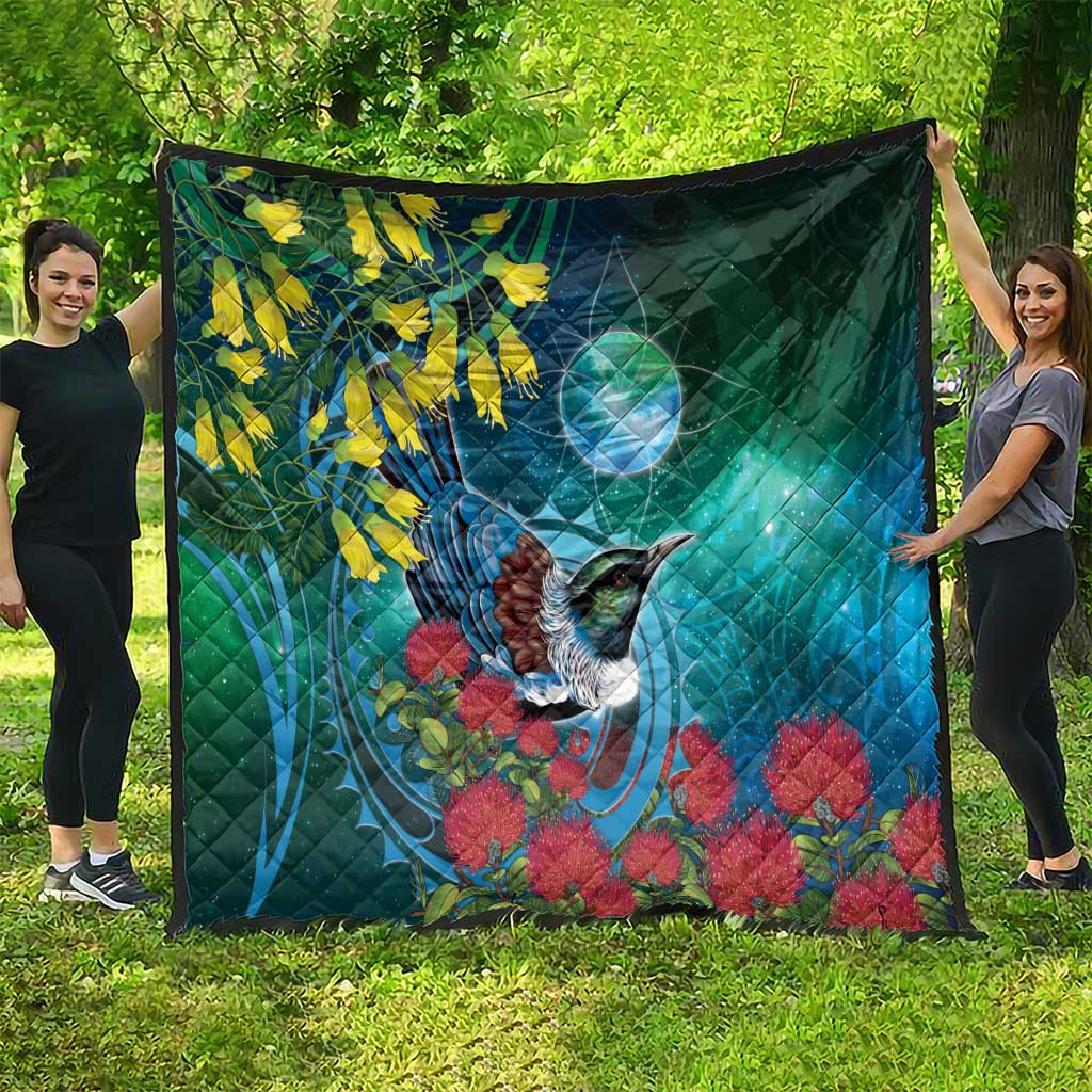 New Zealand Tui Bird Quilt Maori Koru With Pohutukawa Galaxy Style - Aussie Hoodie