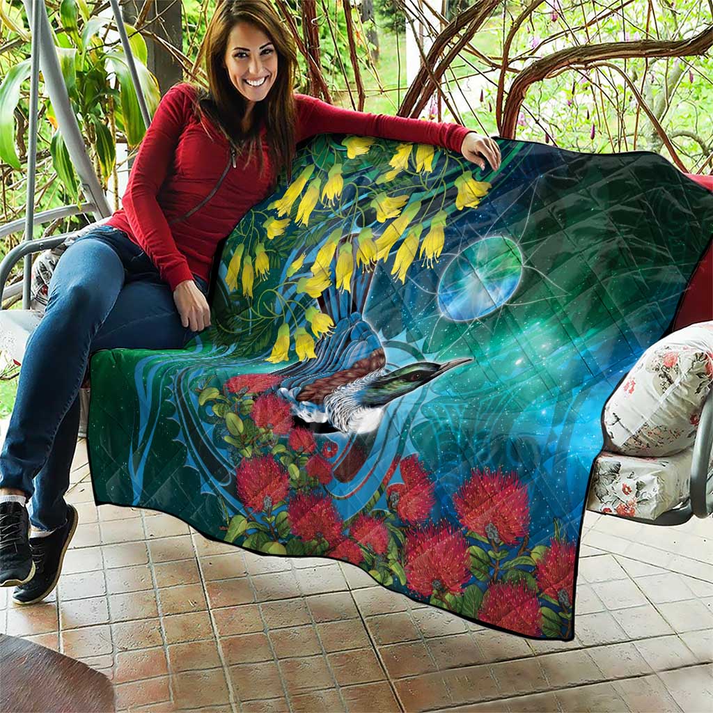 New Zealand Tui Bird Quilt Maori Koru With Pohutukawa Galaxy Style - Aussie Hoodie