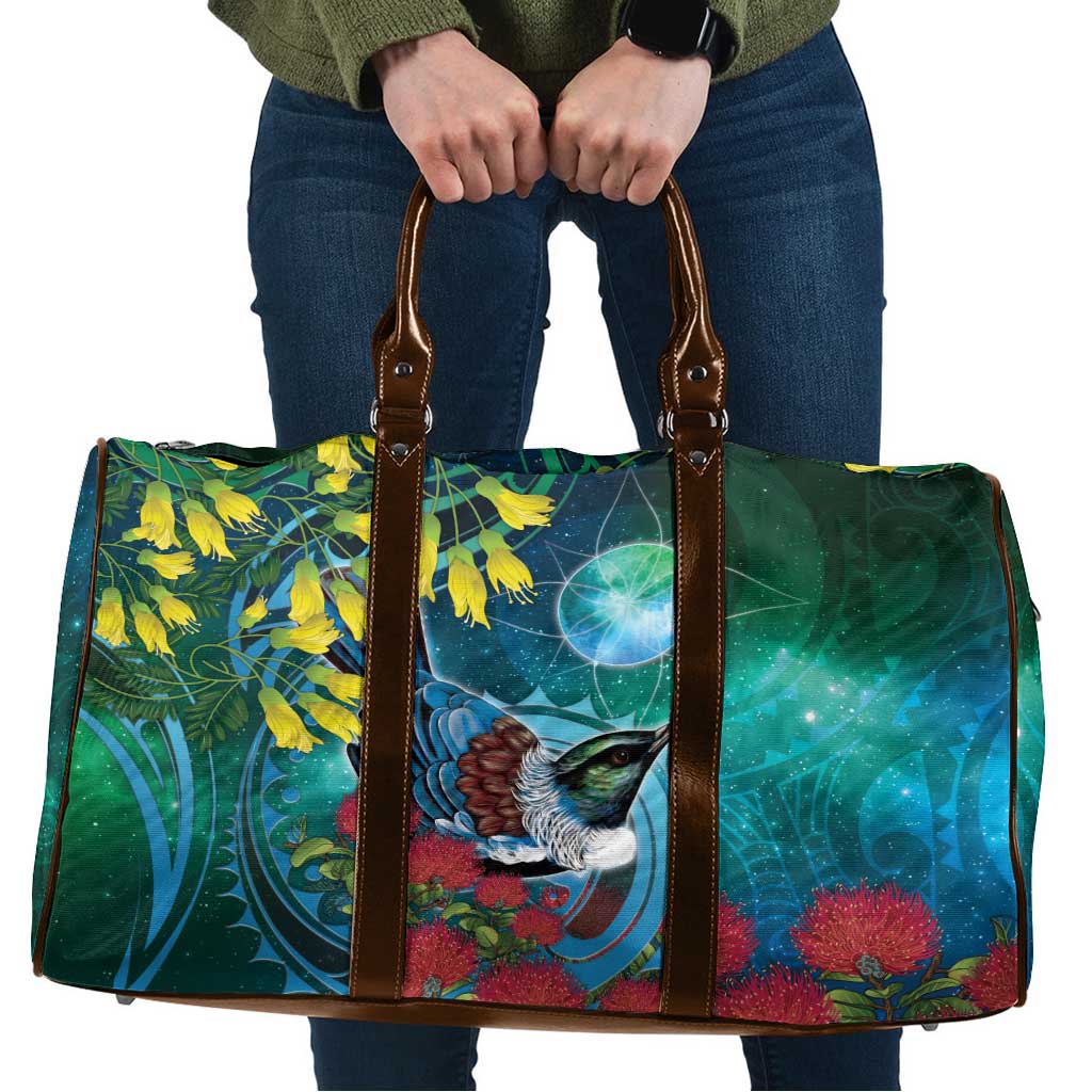 New Zealand Tui Bird Travel Bag Maori Koru With Pohutukawa Galaxy Style - Aussie Hoodie