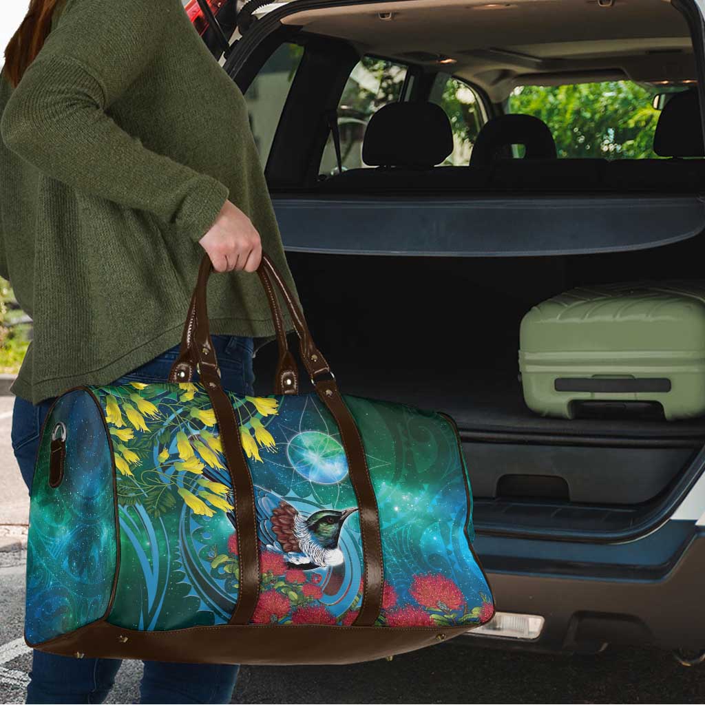 New Zealand Tui Bird Travel Bag Maori Koru With Pohutukawa Galaxy Style - Aussie Hoodie