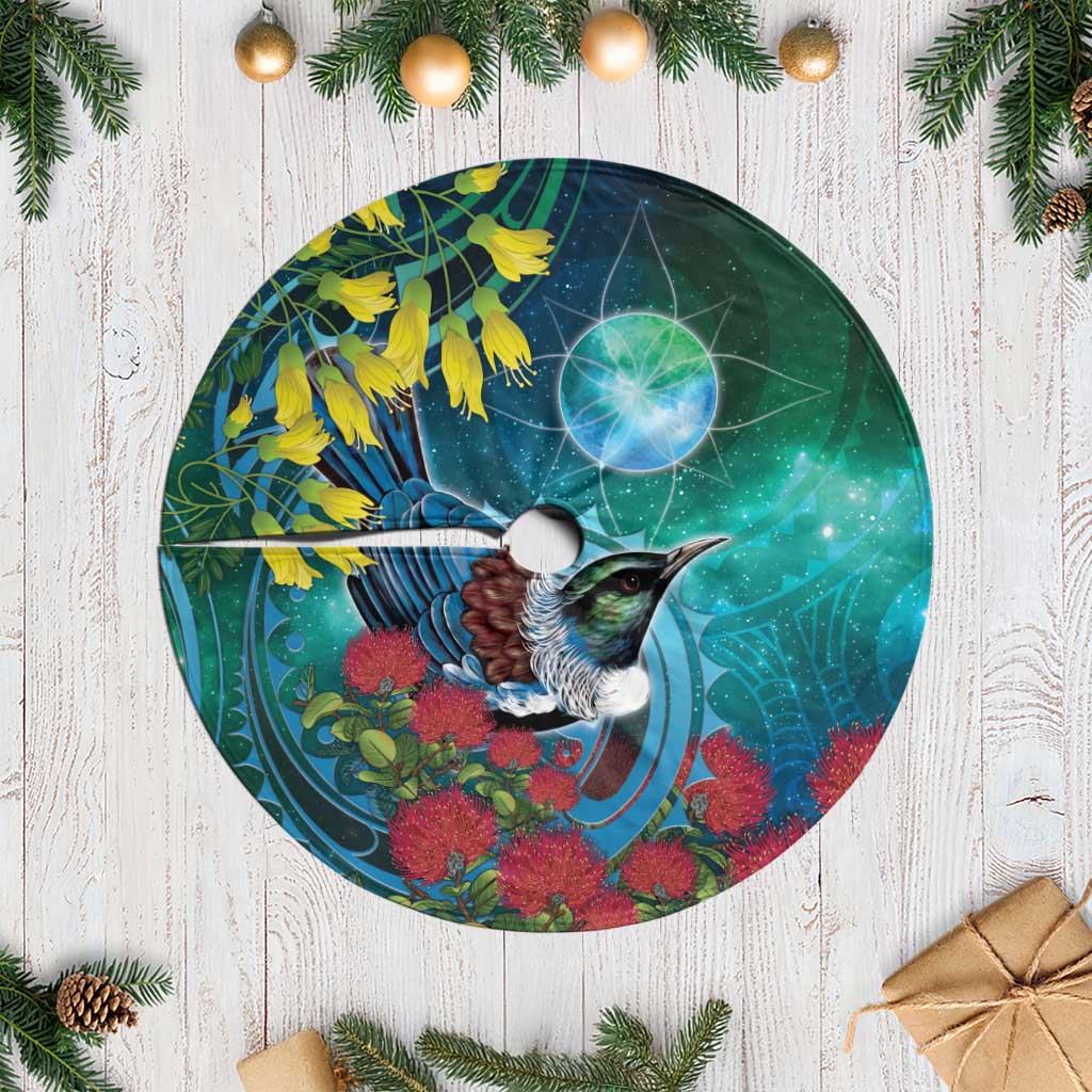 New Zealand Tui Bird Tree Skirt Maori Koru With Pohutukawa Galaxy Style - Aussie Hoodie