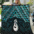 New Zealand Maori Quilt Poutama Manaia Turquoise Paua Shell