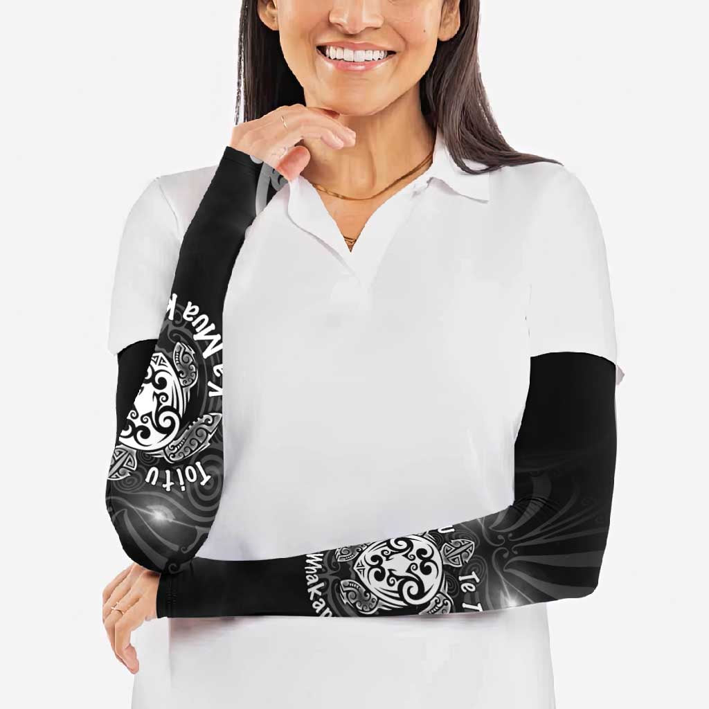 Aotearoa Toitu Te Tiriti Arm Sleeves Ka Mua Ka Muri