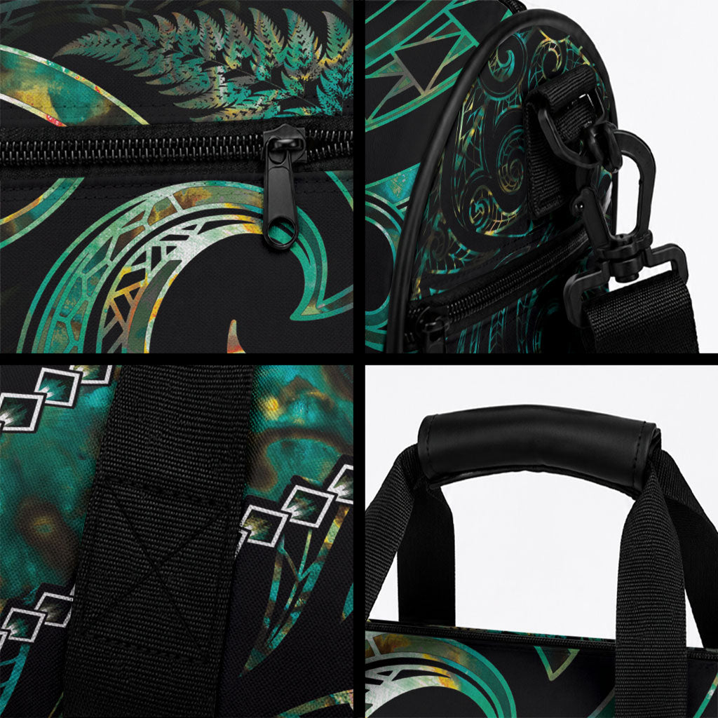 New Zealand Aotearoa Duffle Bag Maori Tane Te Waiora Paua Shell Glitter Green