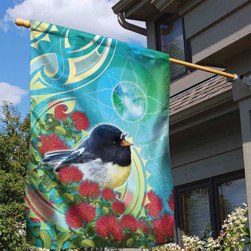 New Zealand Tomtit Garden Flag Maori Koru With Pohutukawa Galaxy Style - Aussie Hoodie