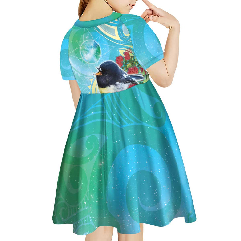 New Zealand Tomtit Kid Short Sleeve Dress Maori Koru With Pohutukawa Galaxy Style - Aussie Hoodie