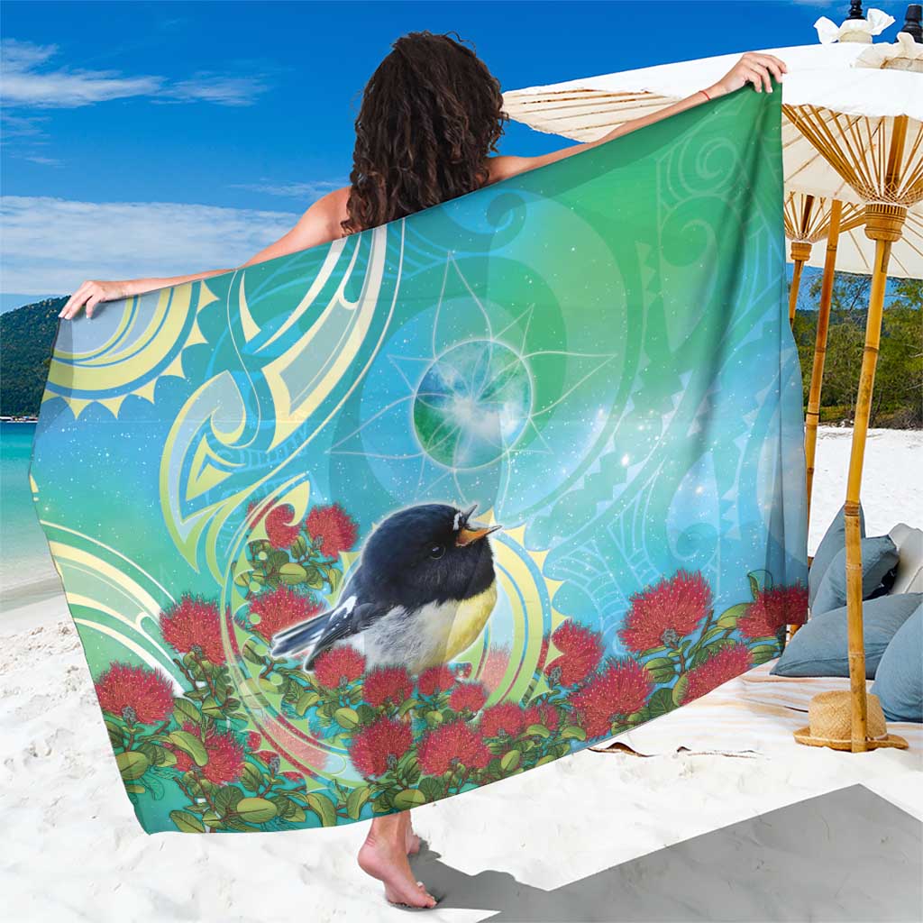 New Zealand Tomtit Sarong Maori Koru With Pohutukawa Galaxy Style - Aussie Hoodie
