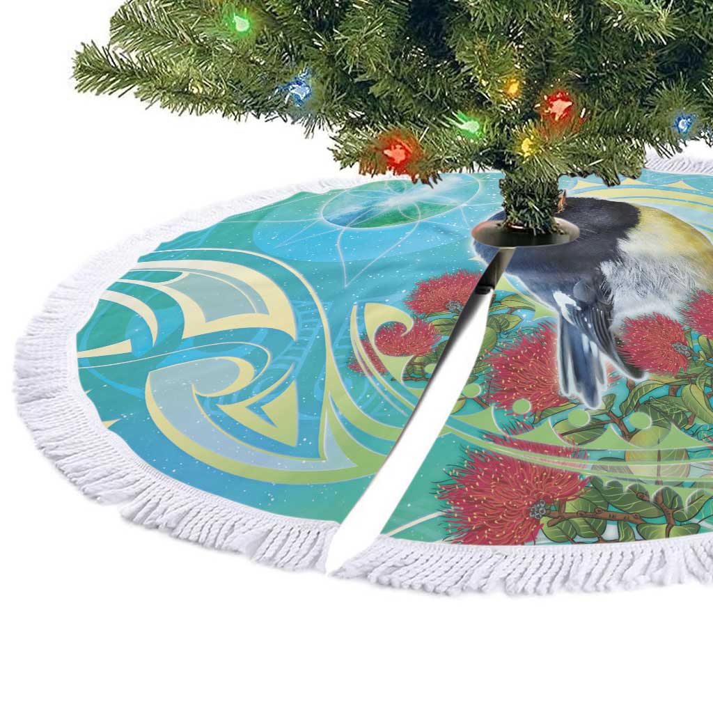 New Zealand Tomtit Tree Skirt Maori Koru With Pohutukawa Galaxy Style - Aussie Hoodie
