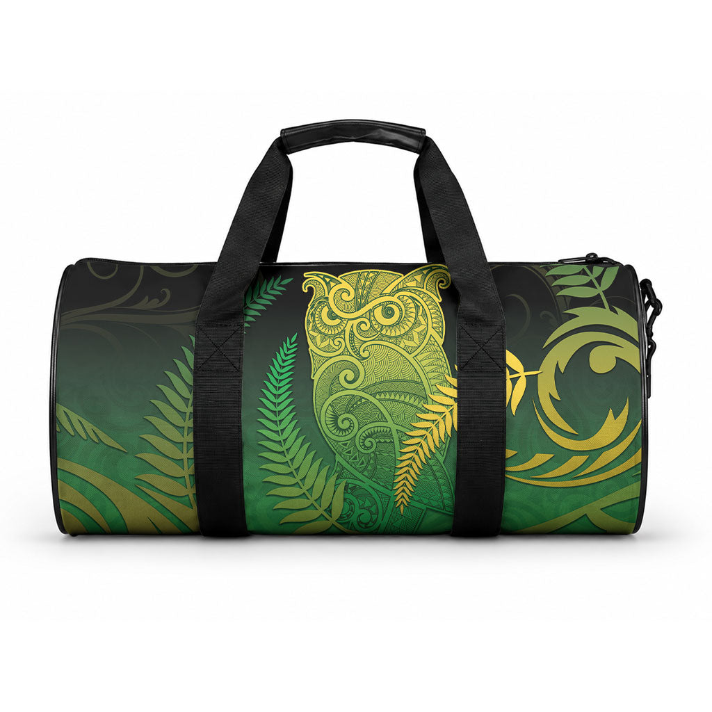 New Zealand Aotearoa Ruru Duffle Bag Maori Fern Art Green