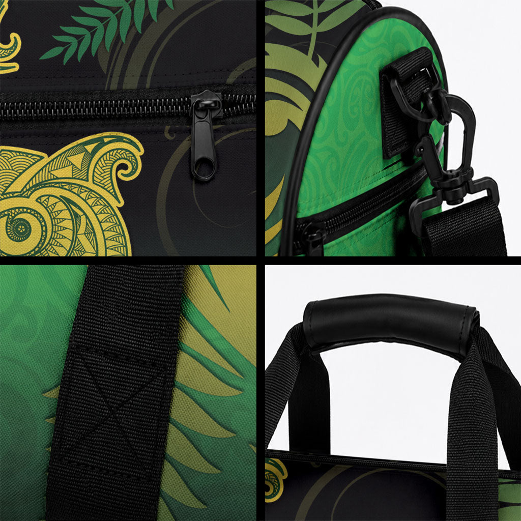 New Zealand Aotearoa Ruru Duffle Bag Maori Fern Art Green