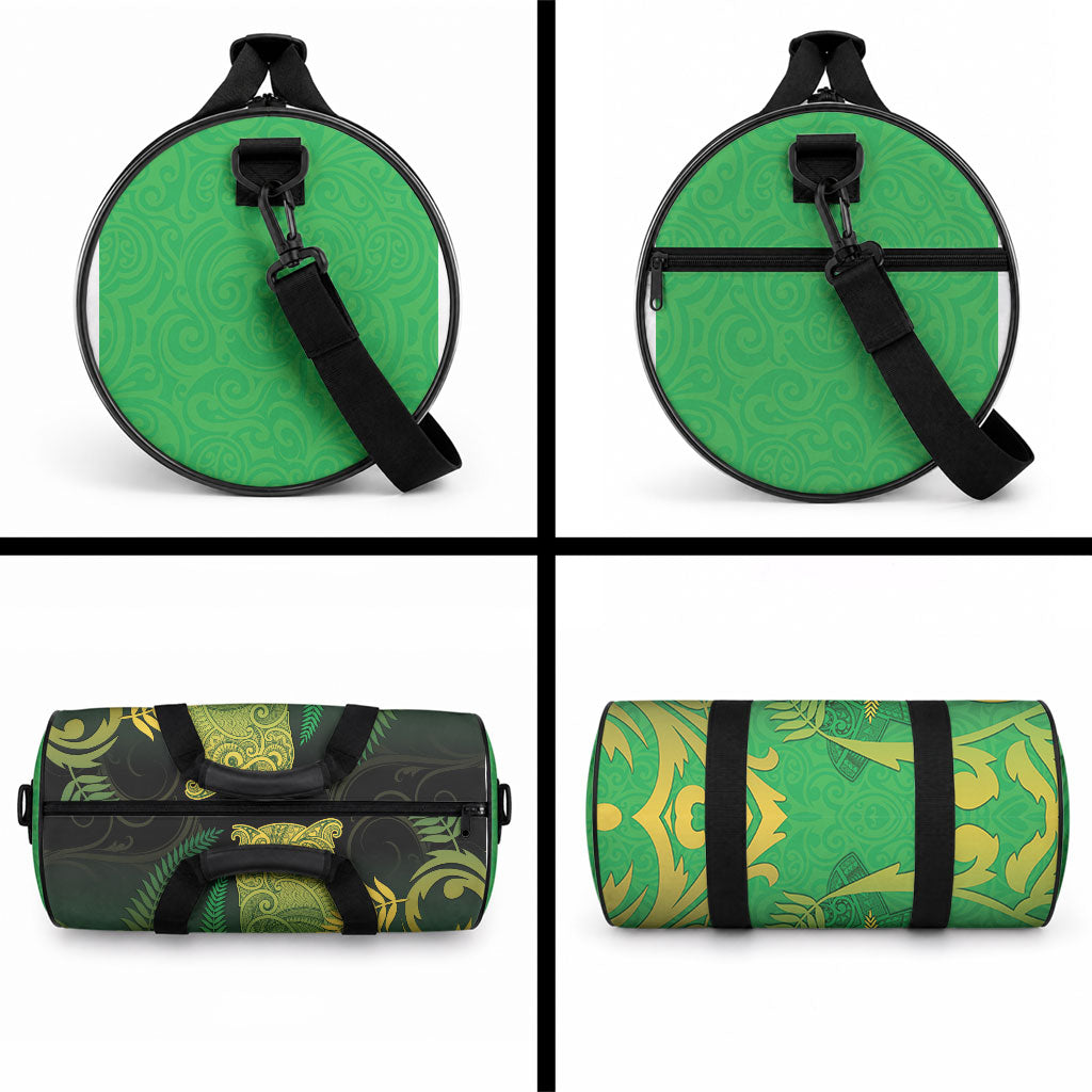 New Zealand Aotearoa Ruru Duffle Bag Maori Fern Art Green